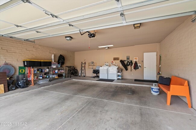 Building Photo - 4814 N Territory Loop