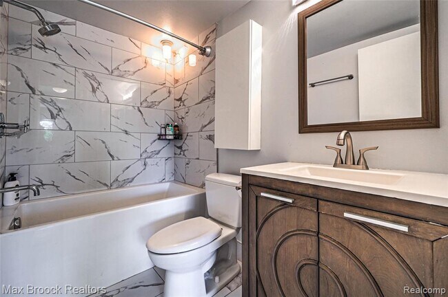 Building Photo - 35300 Woodward Ave