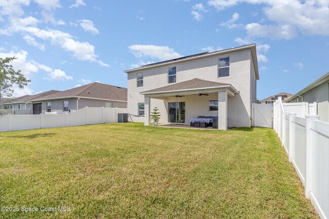 Building Photo - 779 Corbin Cir SW
