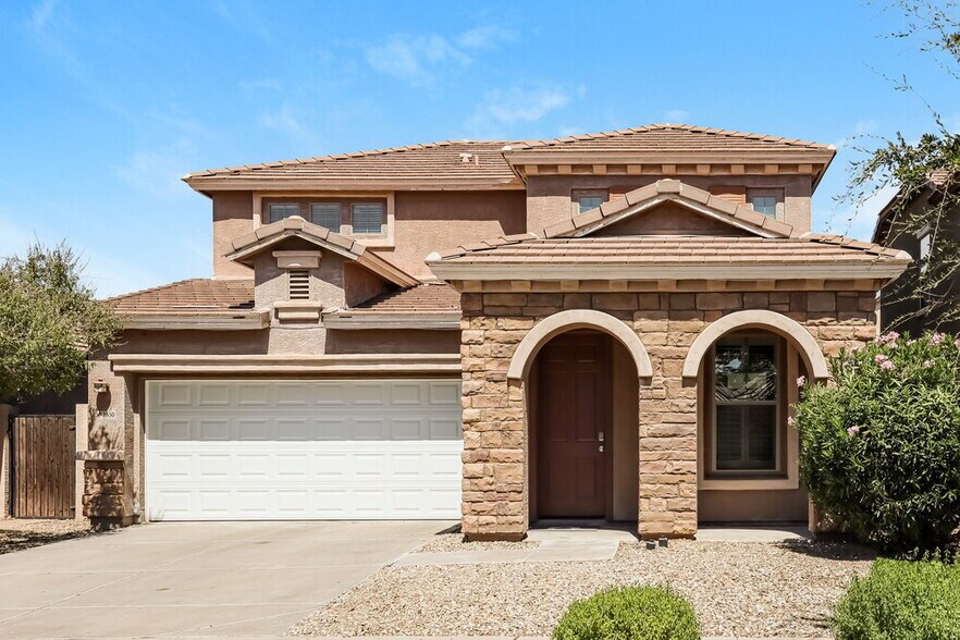 Primary Photo - 2550 W Gaby Rd