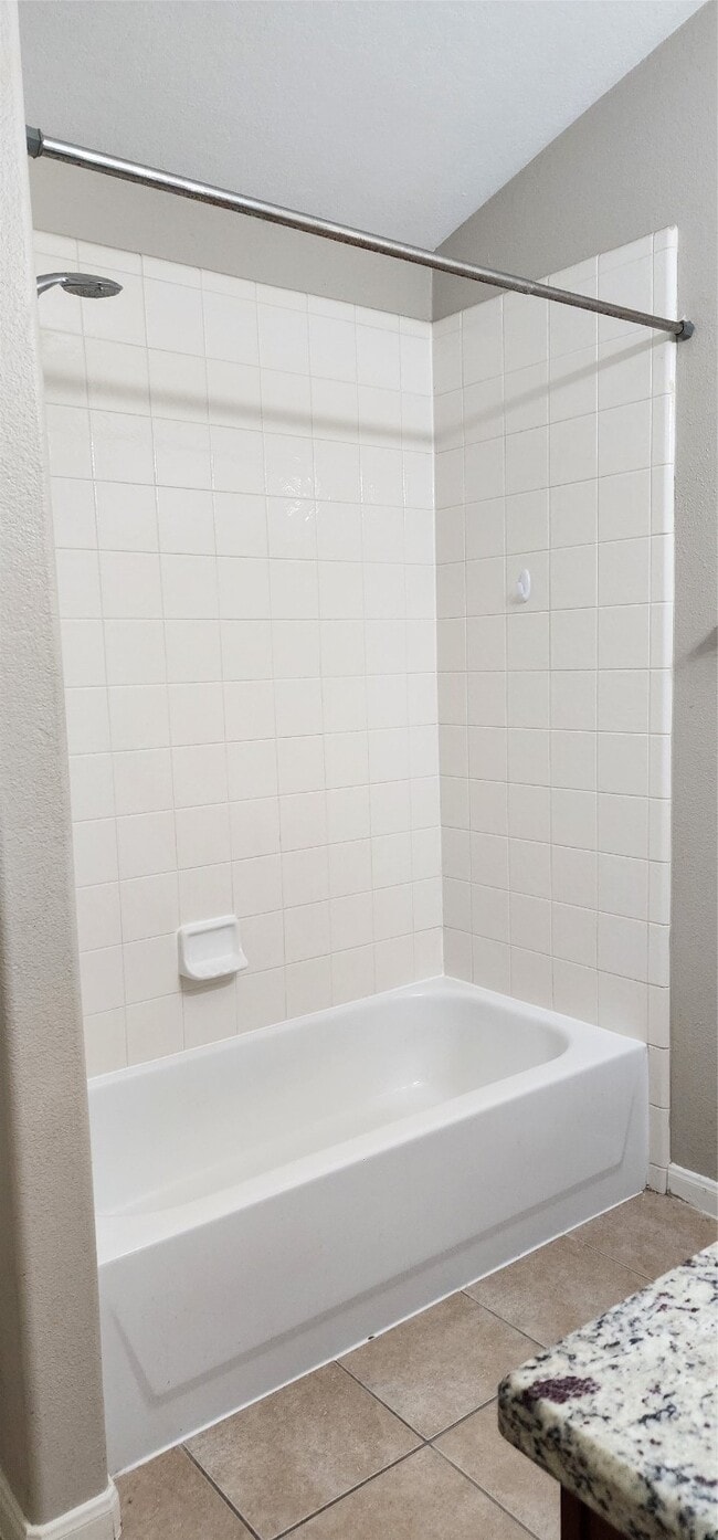 Building Photo - 22907 Lily Creek Dr
