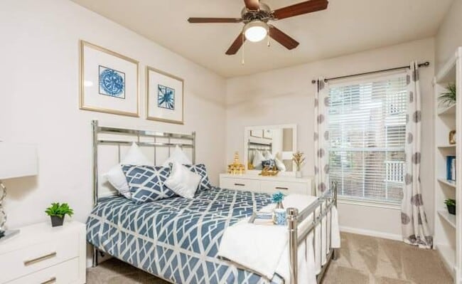 Building Photo - 3 bedroom in The Woodlands TX 77382