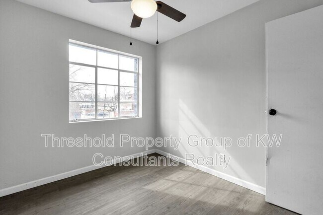 Building Photo - 61 N 21st St