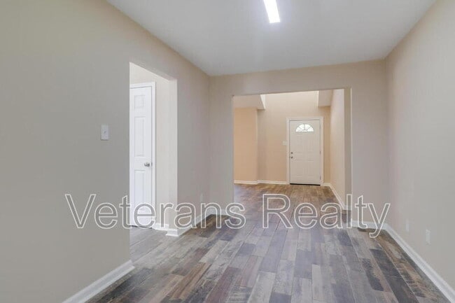 Building Photo - 1859 Brasher Rd