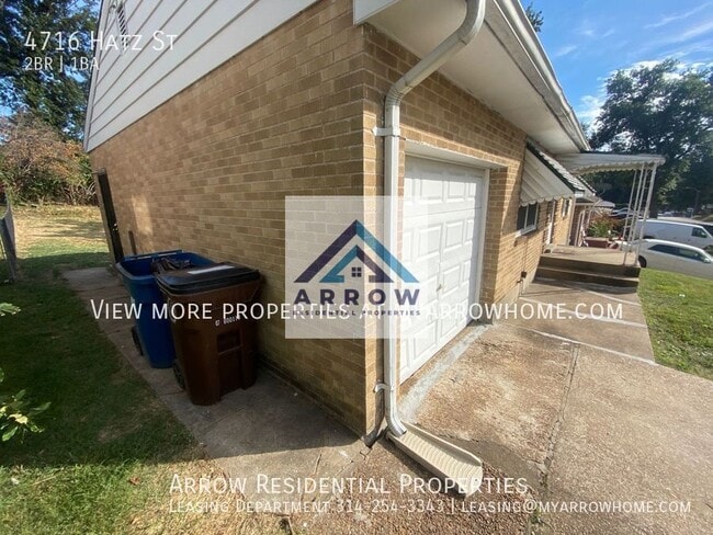 Building Photo - 4716 Hatz St