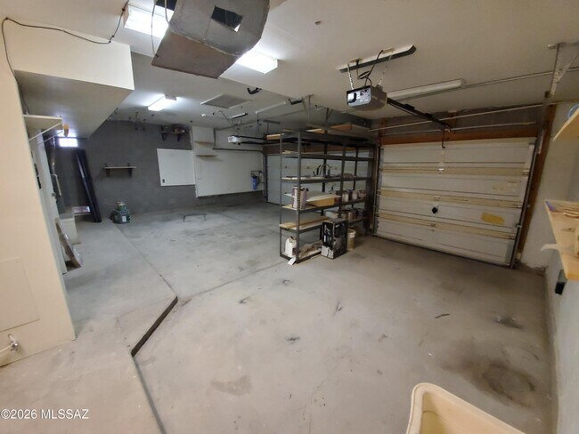 Building Photo - 10254 E Calle Cadiz