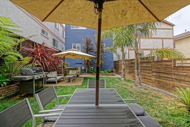 Building Photo - ENJOY INDOOR/OUTDOOR CALIFORNIA LIVING IN THIS CHARMING & STYLISH, 3BR1.5BA GOLDEN HILLS HOME W/ ...