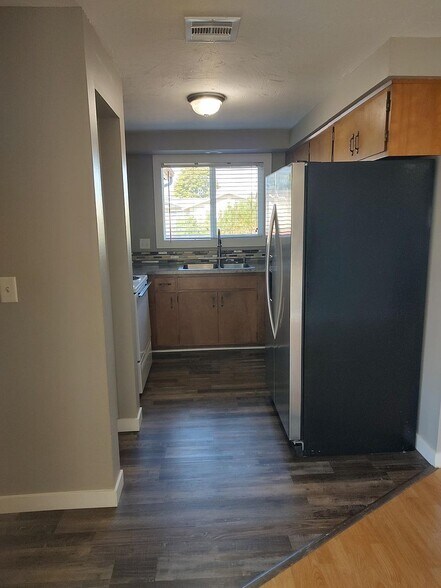 Building Photo - 2589 Melrose Loop