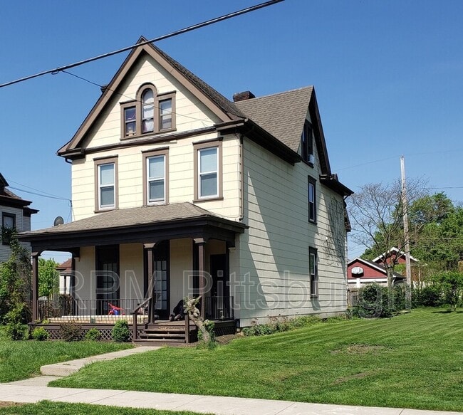 Primary Photo - 123 Homestead St