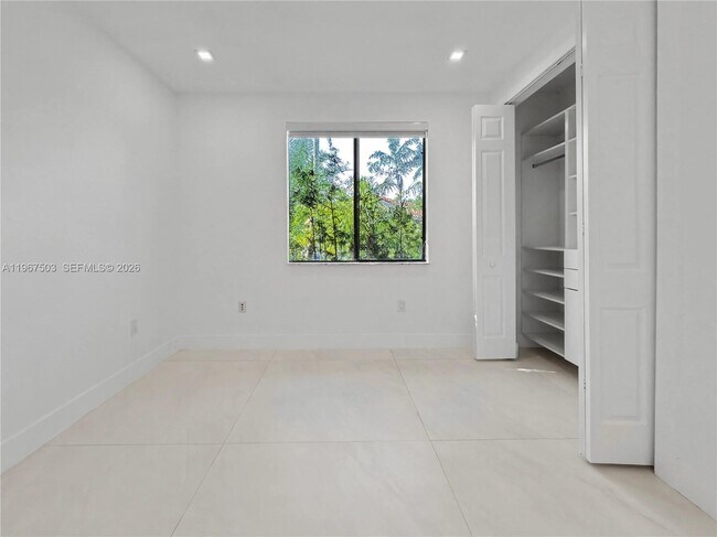 Building Photo - 7733 SW 193rd St