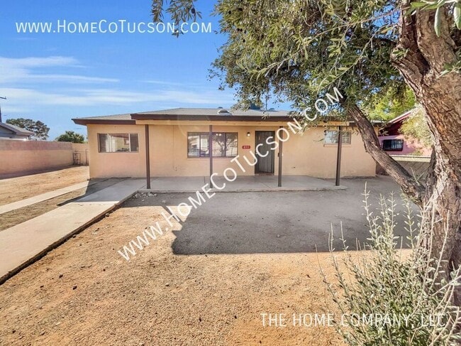 Building Photo - 851 W Calle Lerdo