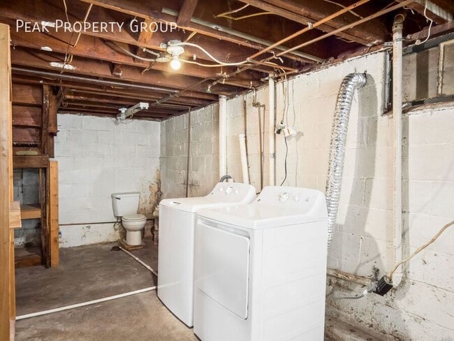 Building Photo - 1000 King Ave