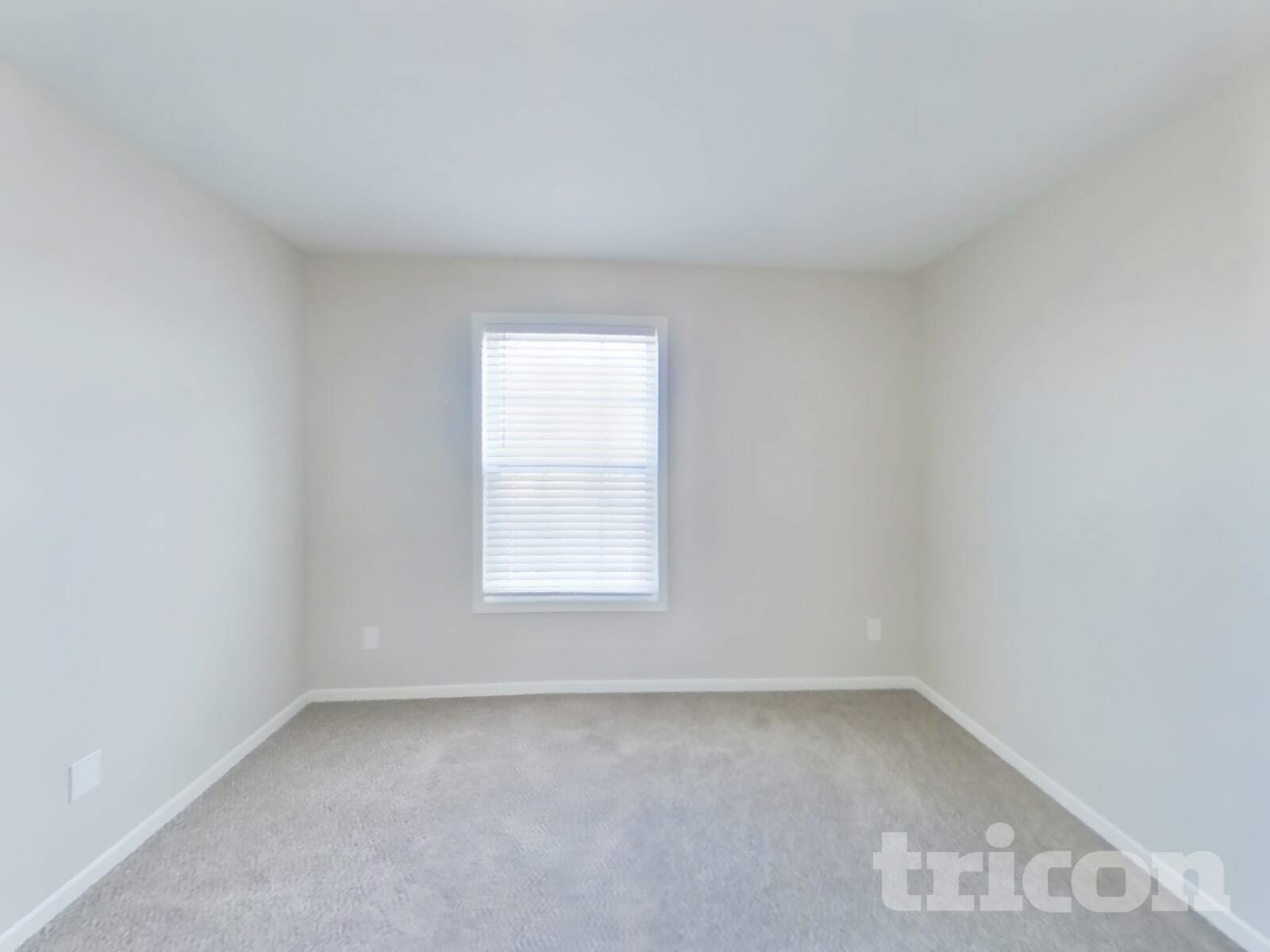Building Photo - 10875 Grace Dr