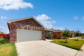 Building Photo - 1408 Ancer Wy