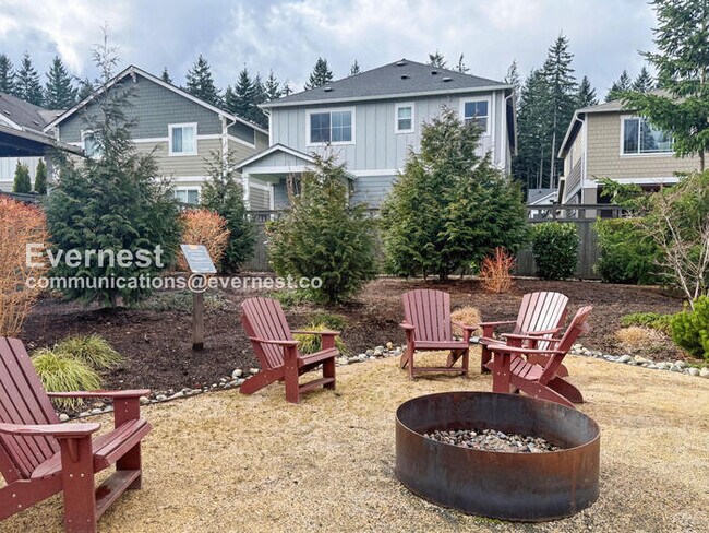 Building Photo - 33335 Crystal Ave SE