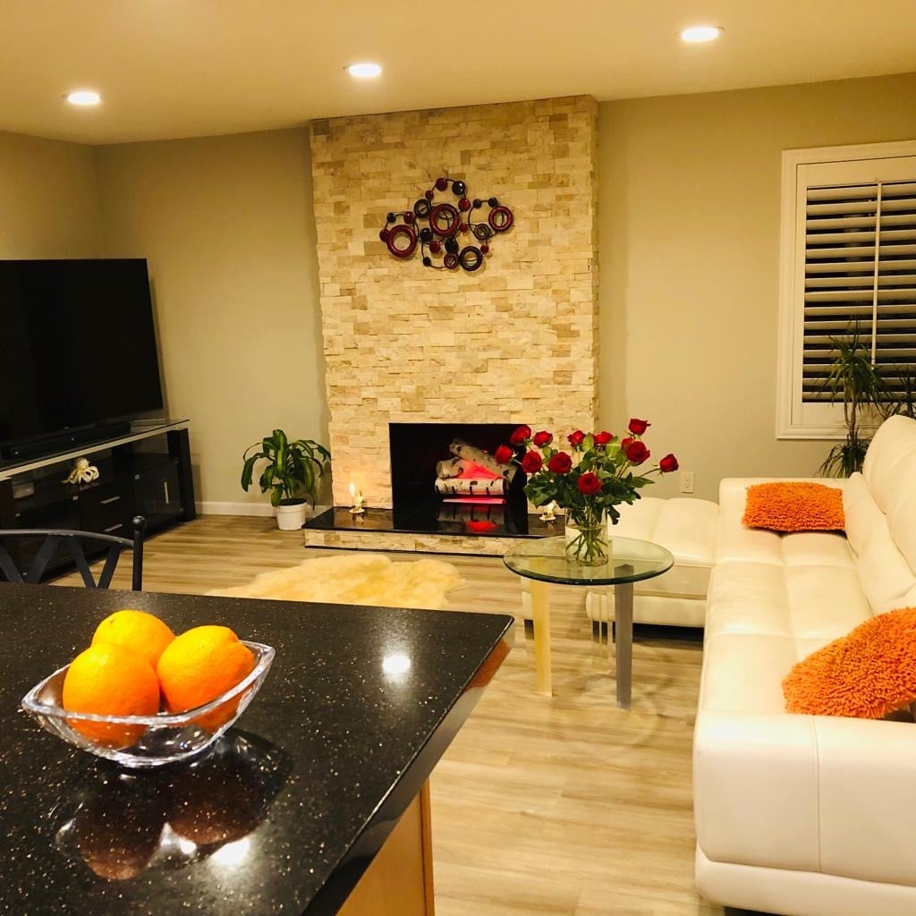 Building Photo - 24641 Ashland Dr