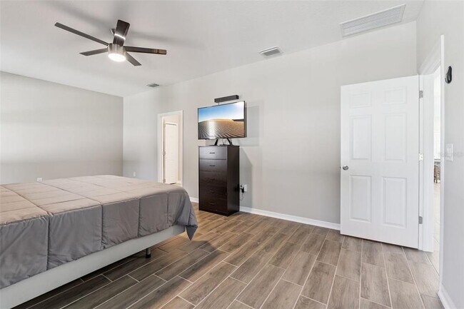 Building Photo - 18229 Porfirio Pl