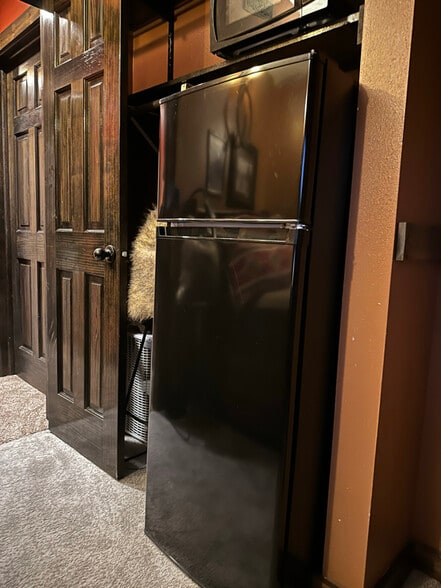 Building Photo - 13325 Brush Creek Rd