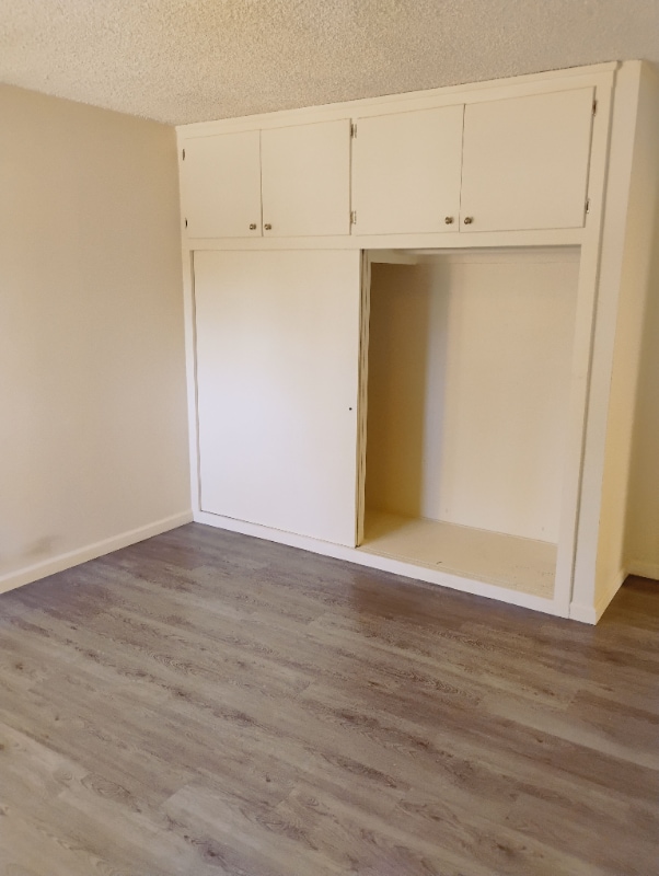 Building Photo - 6060 La Prada St