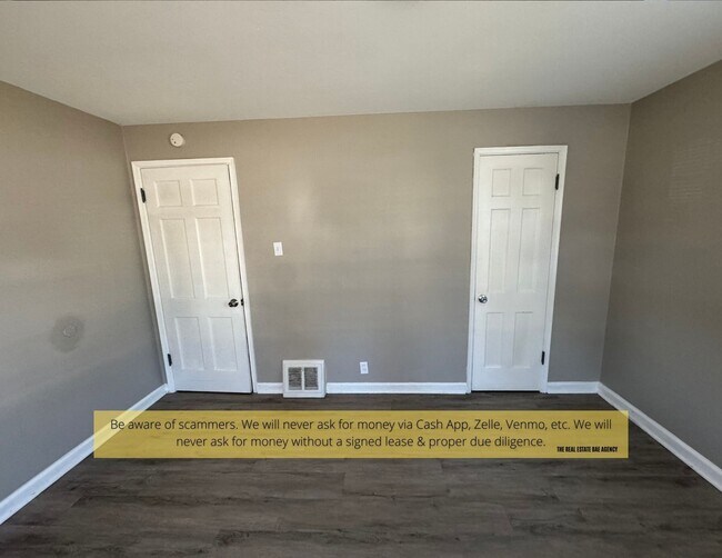 Building Photo - 10135 Cabot Dr