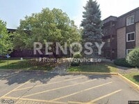 Building Photo - Beautiful 2B/2BA Condo Located in Robbinsdale with Lakeview.