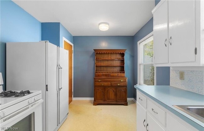 Building Photo - 629 Donald Ave