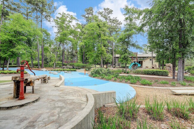 Building Photo - 16503 Whiteoak Canyon Dr
