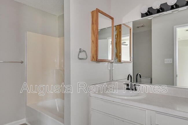 Building Photo - 4529 Caliburn Way