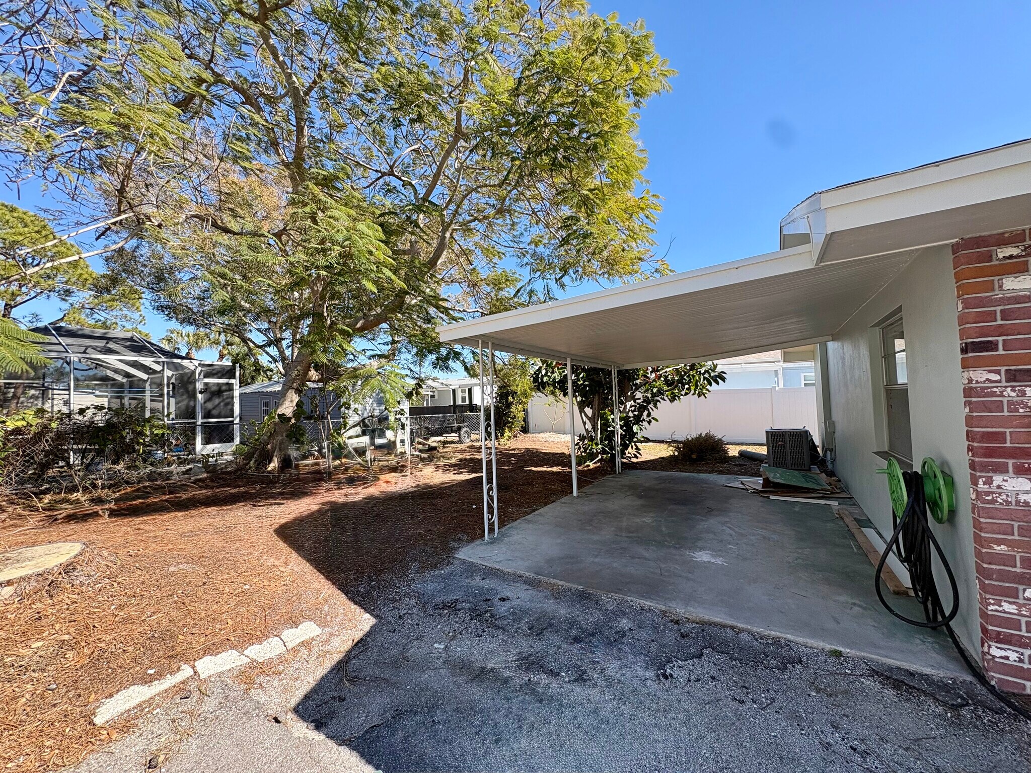 Building Photo - 153 New York Ave