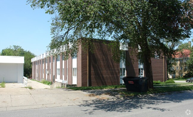 Building Photo - Heritage Apartments