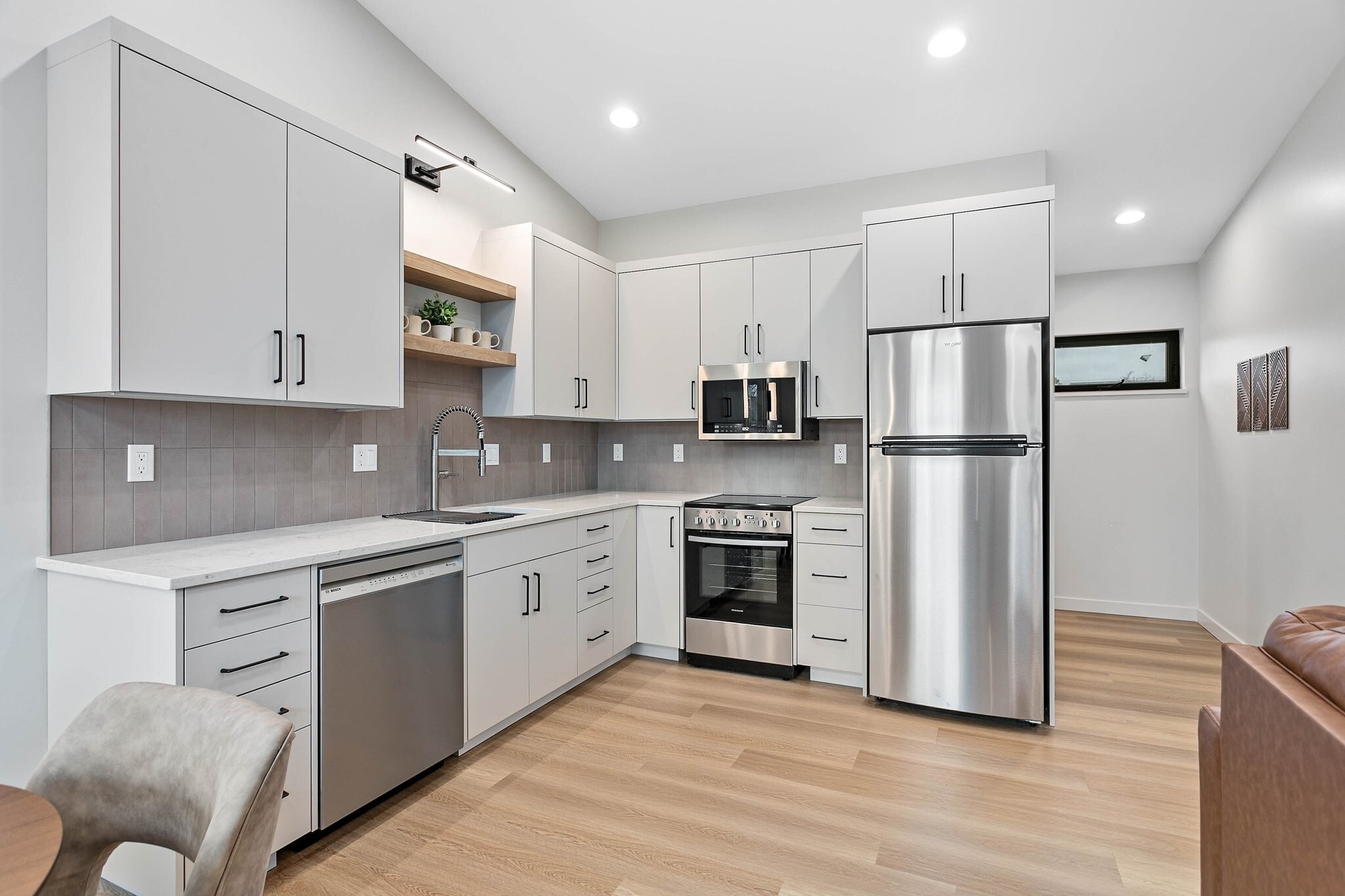 Building Photo - 2517 Vallette St