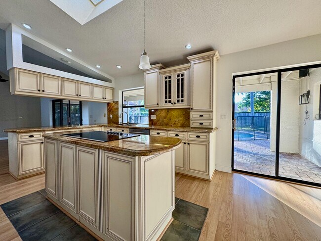 Building Photo - 1701 NW 97th Terrace