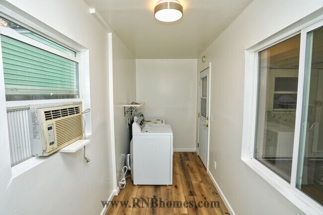 Building Photo - 3141 63rd St