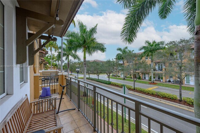 Building Photo - 1030 SW 147th Ave