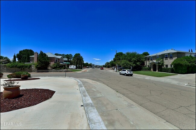 Building Photo - 11620 Laura Marie Dr