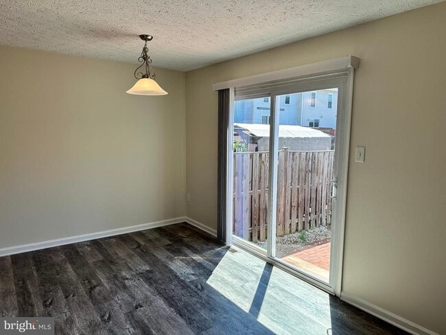 Building Photo - 5032 Merganser Ct