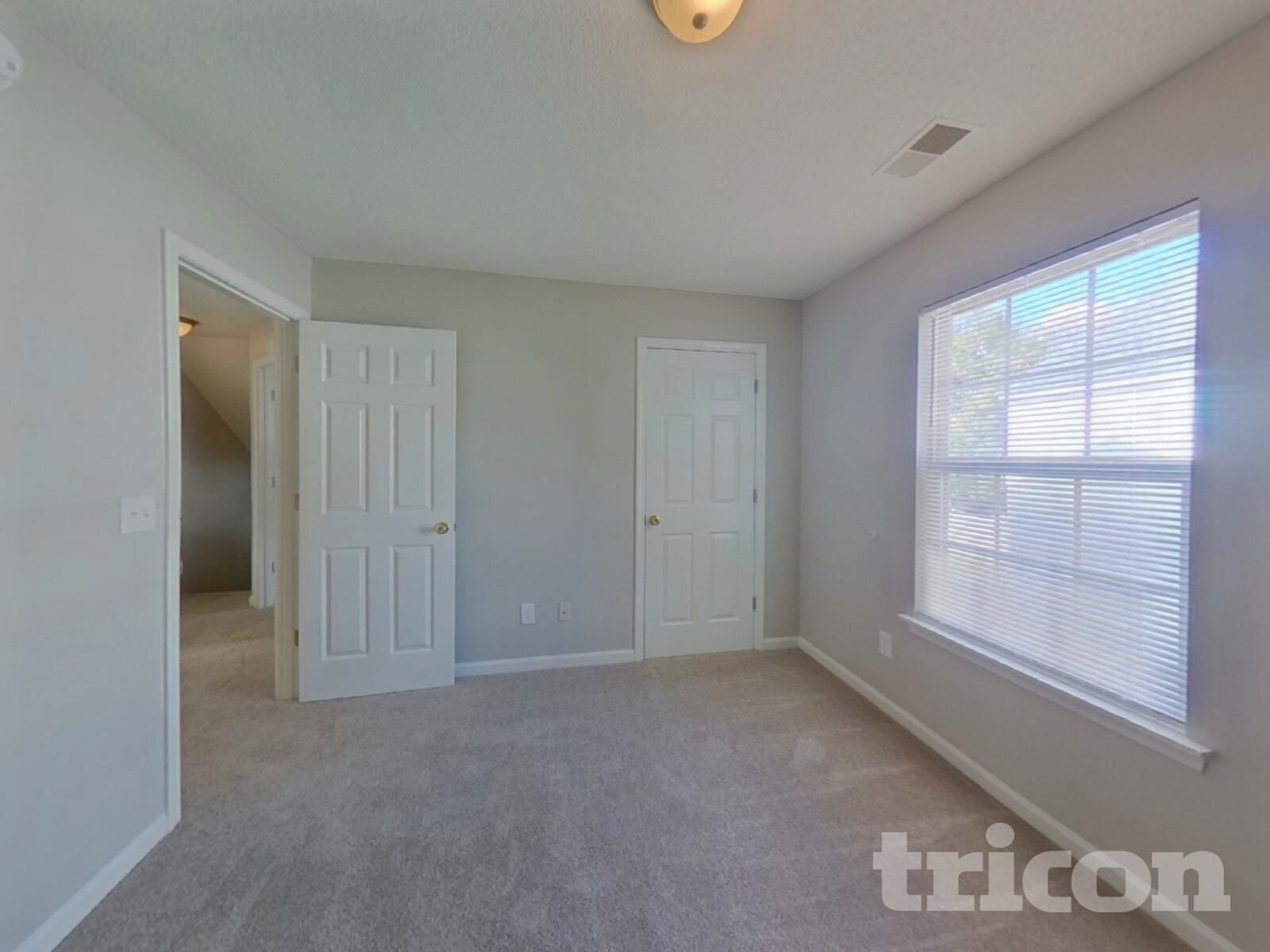 Building Photo - 216 Meyer Ln