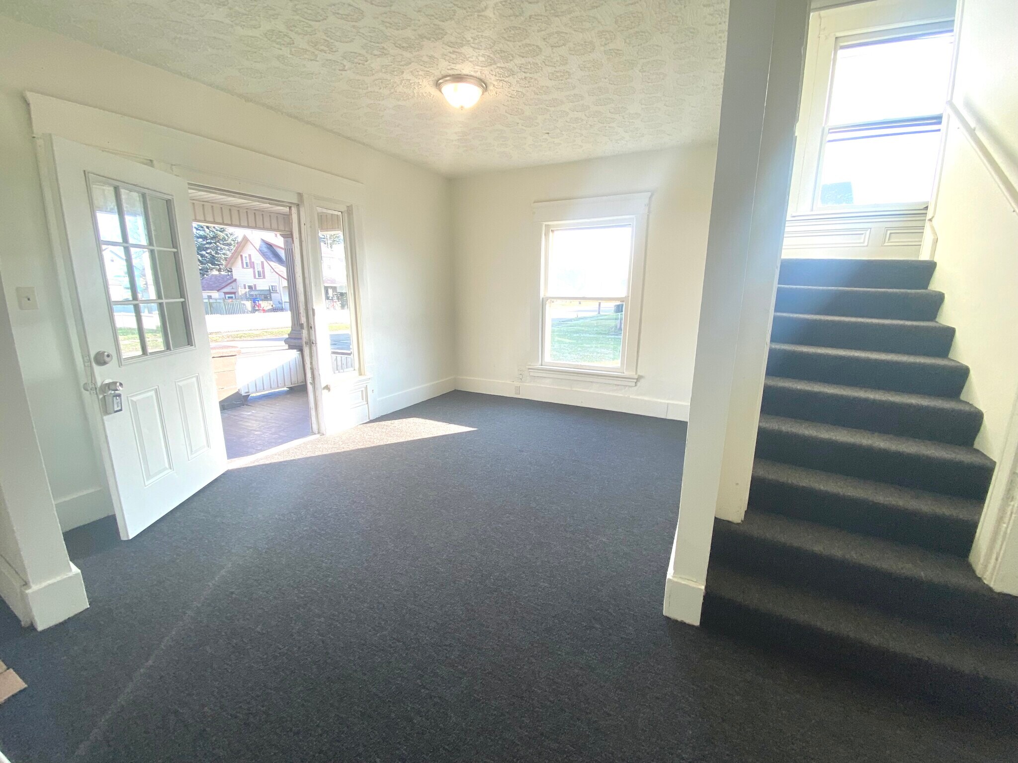 Building Photo - 1507 Garfield Ave SW