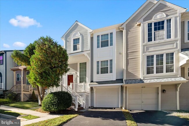 Building Photo - 8316 Linden Oaks Ct