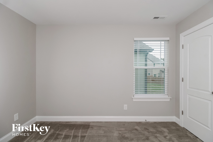 Building Photo - 152 Habersham Ct