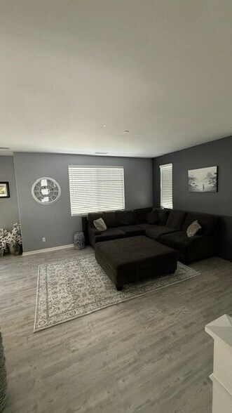 Building Photo - 8506 Sandstone Pl