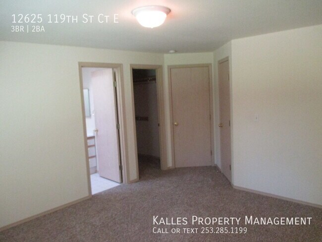 Building Photo - Beautiful 3 Bed 2 Bath Duplex in Puyallup
