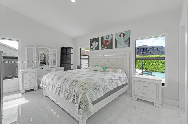 Building Photo - 8840 SW 181st Terrace