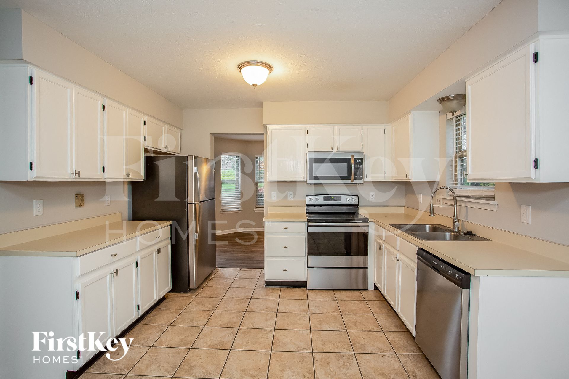 Building Photo - 7407 Bancaster Dr