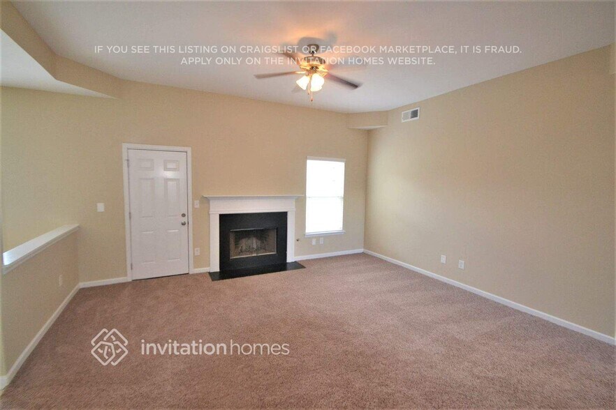 Building Photo - 4968 Locherby Dr
