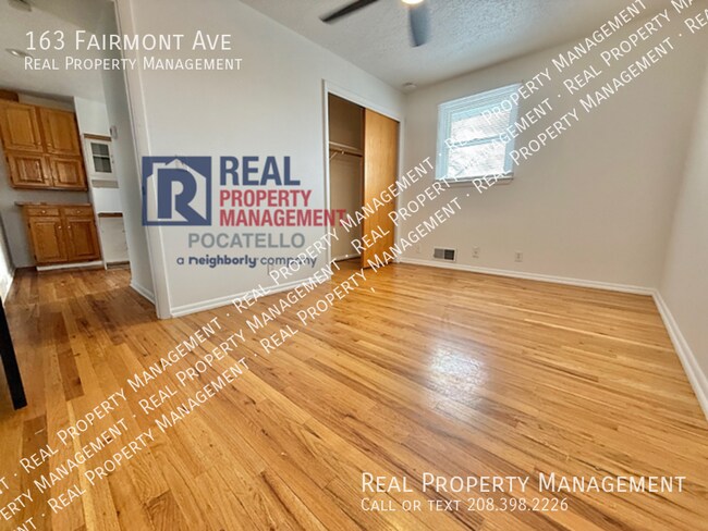 Building Photo - 163 Fairmont Ave