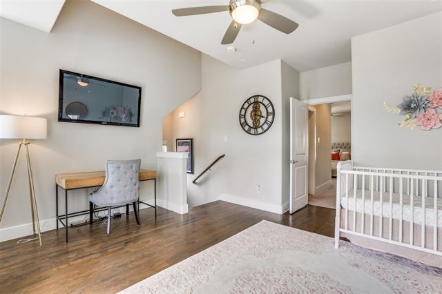 Building Photo - 1321 Palm Canyon Dr