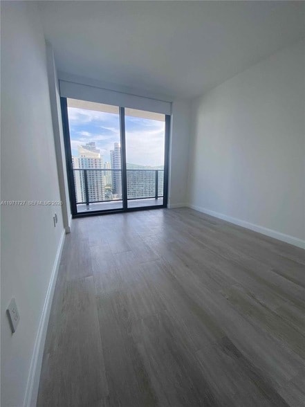 Building Photo - 45 SW 9th St