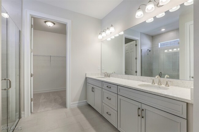 Building Photo - 315 Tamarindo Ln