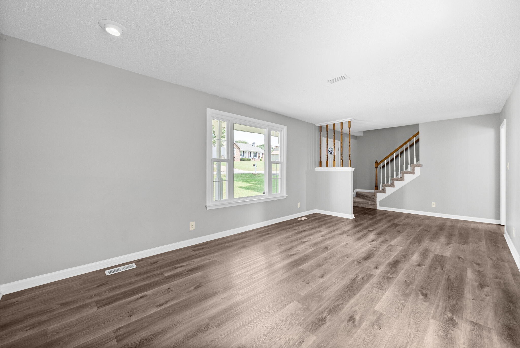 Building Photo - 718 Jace Dr
